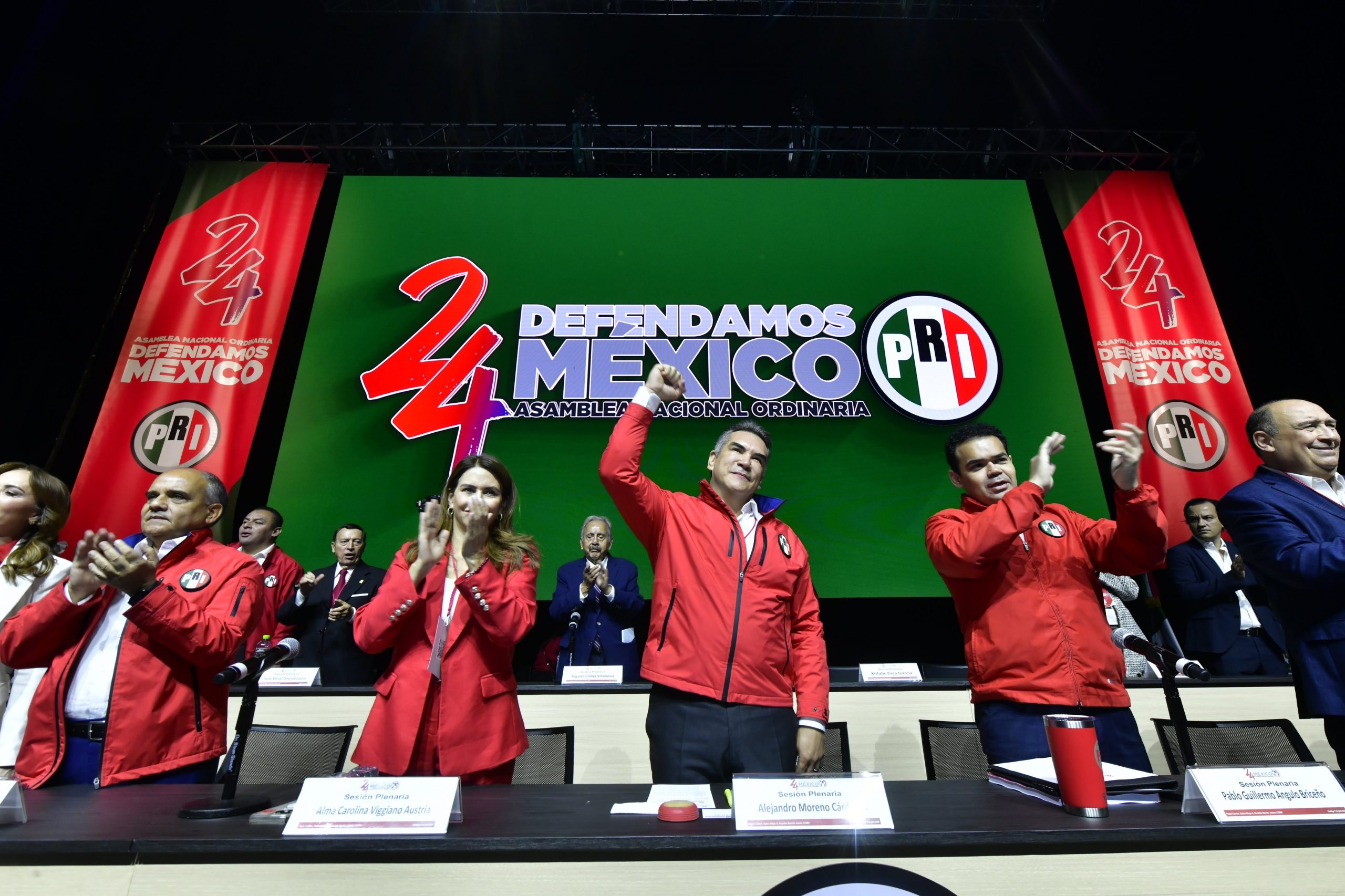 PRI aprueba reforma que permite reelección de ‘Alito’ Moreno hasta 2032