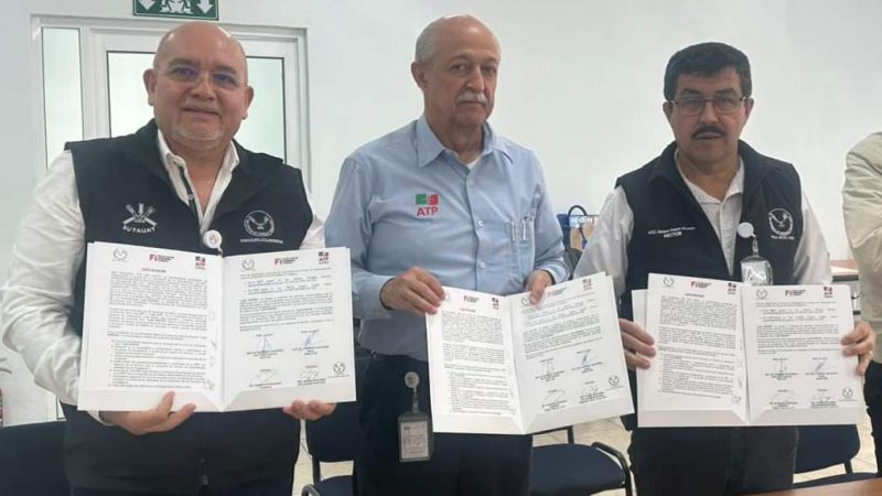 El rector Dámaso Anaya sostiene acuerdos de la UAT con el sistema portuario de Altamira