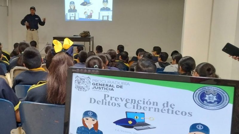 Escuelas en Tamaulipas reciben capacitación en seguridad escolar y protección civil