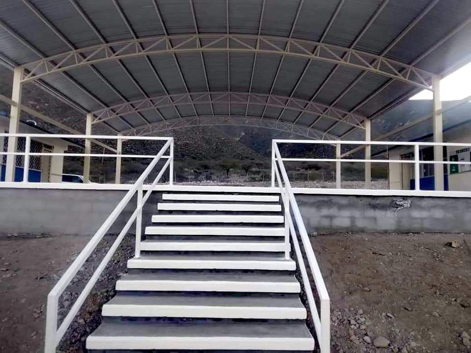 «Compromiso Educativo: Construcción del Piso de Techumbre en COBAT 23 de Bustamante, Tamaulipas