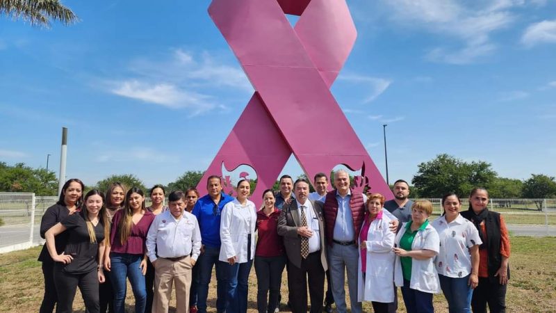 Secretario de Salud de Tamaulipas entrego un mastógrafo a la UNEME-DEDICAM de Ciudad Victoria