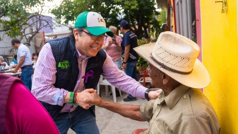 Jorge «Tico» García se Retira; Promete Apoyo a Lalo Gattás