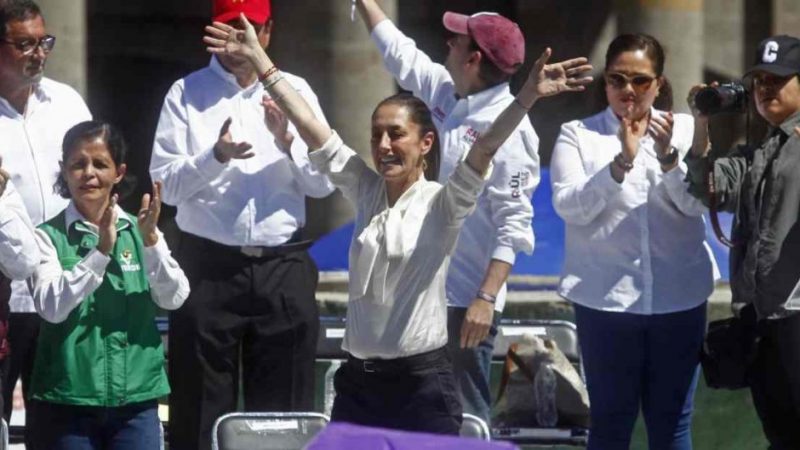 Sheinbaum se compromete a cambiar la Constitución para brindar mayor protección a las mujeres