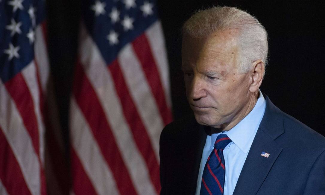 La Mayoría de los Votantes Estadounidenses que Apoyaron a Biden en 2020 Piensan que Actualmente No Está a la Altura de la Presidencia.