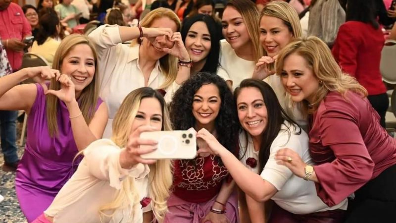 Olga Sosa recibe sólido respaldo de mujeres en Reynosa