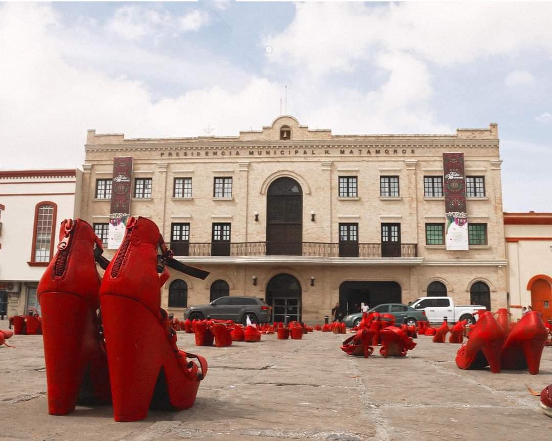 Zapatos Rojos: Una poderosa protesta contra la Violencia de Género y el feminicidio