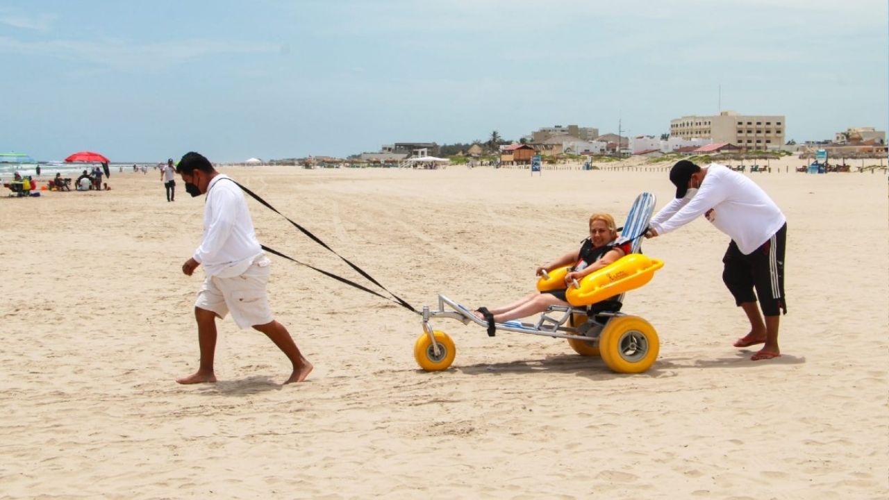 Durante las vacaciones de Semana Santa habrá terapeutas para discapacitados en la playa Miramar