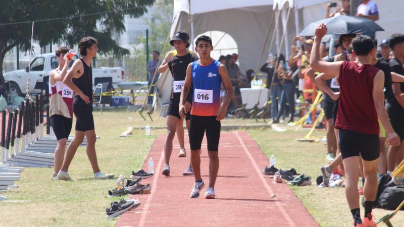 Van atletas de la UAT al Macrorregional de los juegos CONADE 2024