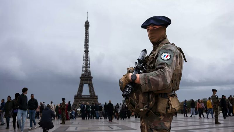 Militares de diversos países se unen para reforzar seguridad en Juegos Olímpicos de París 2024