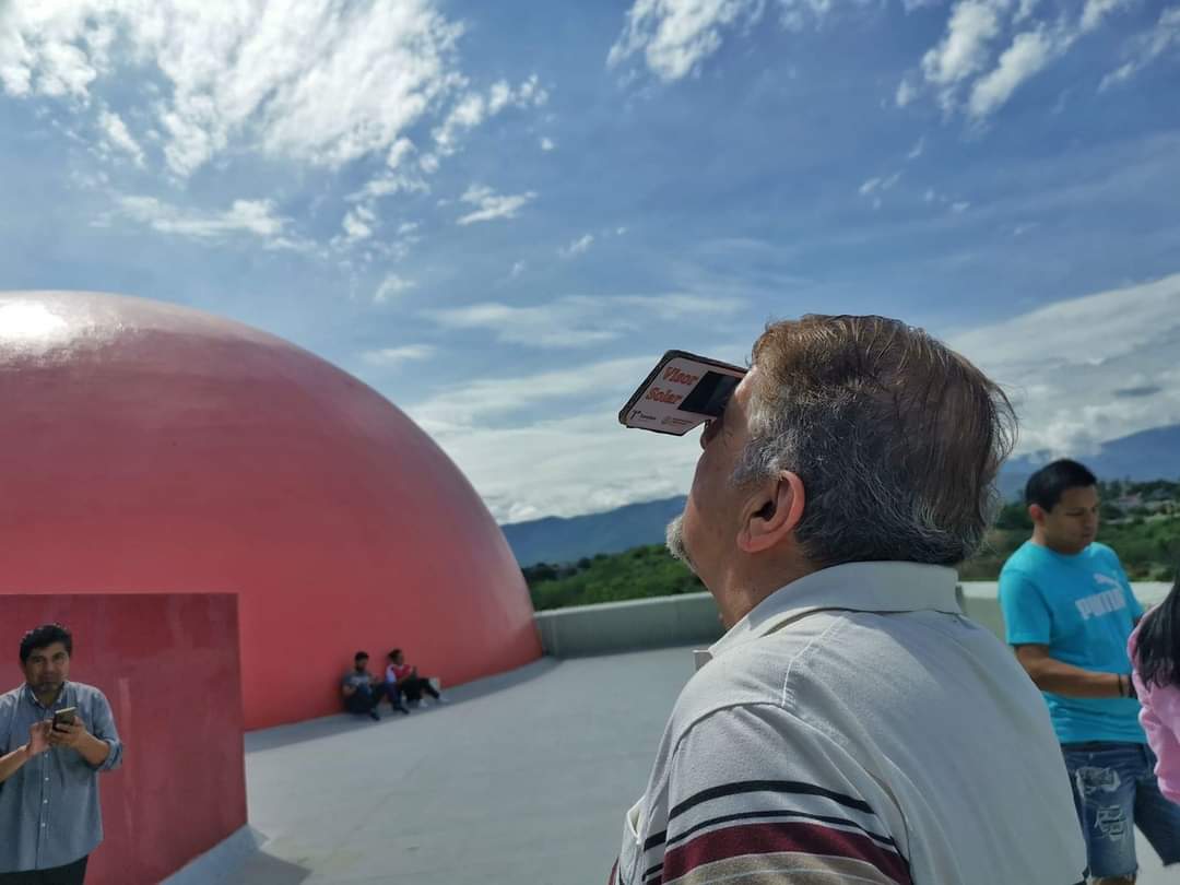Observa el Eclipse Solar en el Planetario Tamux: Una Experiencia Inolvidable