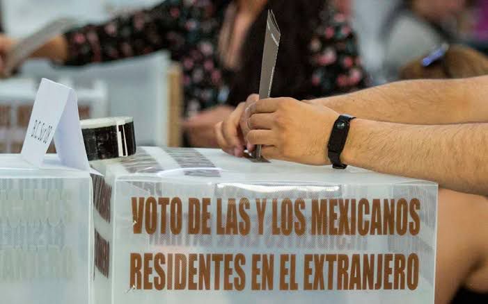 Mexicanos en el extranjero podrán votar en consulados si su solicitud de registro fue rechazada: consejero electoral