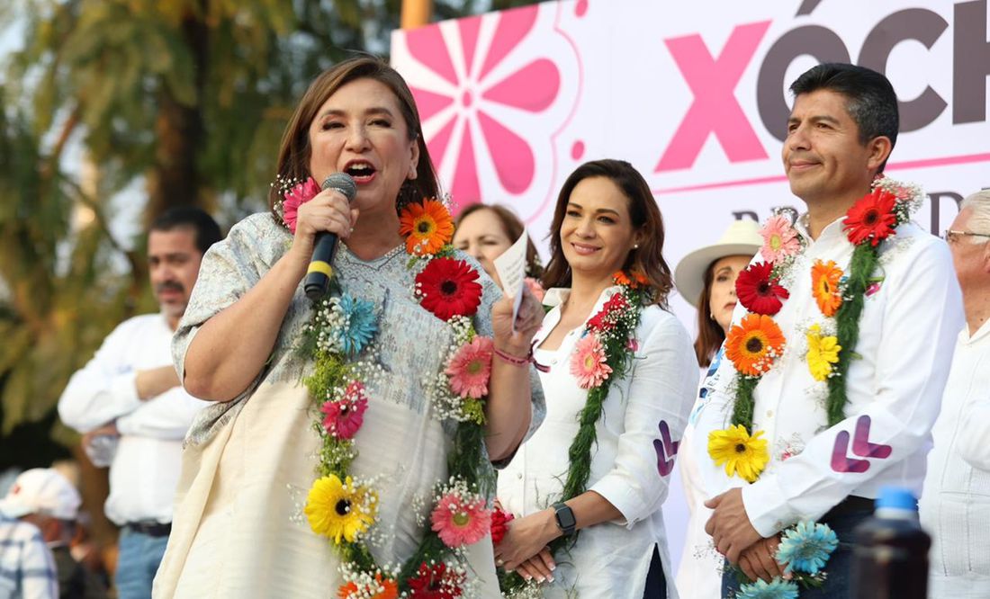 Xóchitl Gálvez promete beca universal y revisión del sistema de ascensos para maestros