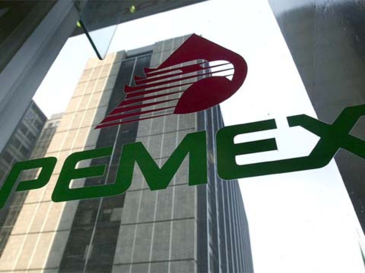 Pemex Reduce Exportaciones en Busca de Autosuficiencia Energética