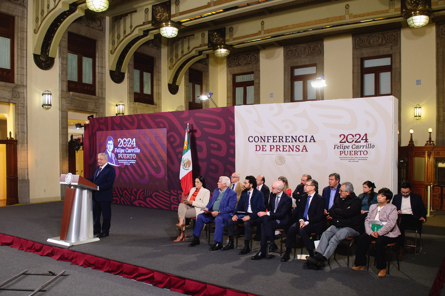 Tribunal Electoral Determina Violación Electoral en Conferencia Matutina de López Obrador