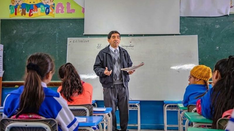 Por qué celebramos el Día del Maestro el 15 de mayo