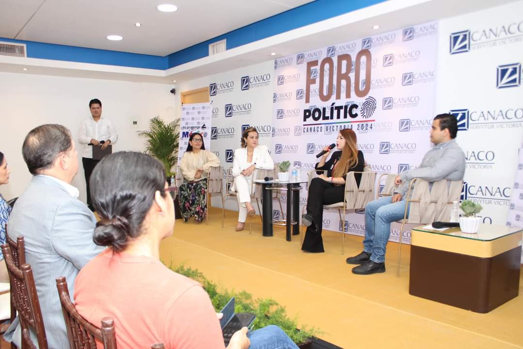 Cendy Robles participó en el Foro Político CANACO Victoria 2024