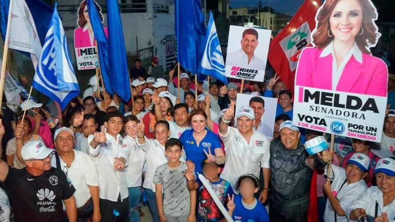 Imelda Sanmiguel recorre colonia Los Almendros junto al próximo alcalde de Altamira