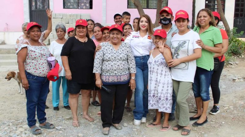 Cendy Robles acerca la voz de la comunidad a su campaña en la Colonia Ravizé de Victoria