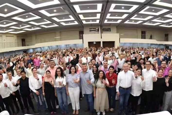 Olga Sosa lidera encuentro de candidatos de Morena en Tampico y Madero