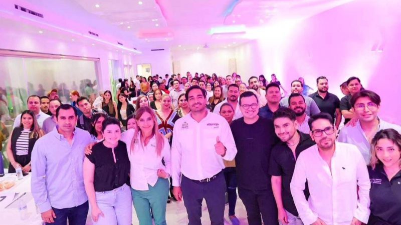 Emprendedores reynosenses agradecen apoyo de Maki Ortiz y Carlos Peña