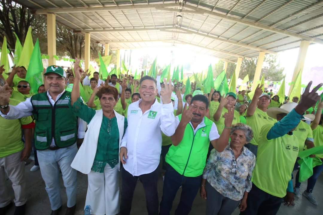 Eugenio Hernández Recorre 15,464 Kilómetros en su Campaña al Senado
