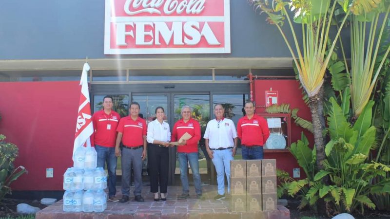 Coca-Cola FEMSA dona más de 5,500 litros de agua y leche a familias afectadas por la tormenta tropical «Alberto» en Tamaulipas