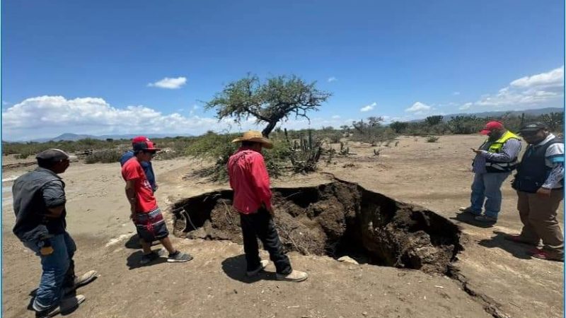 Realizan trabajos para remediar daños por grietas en Tula