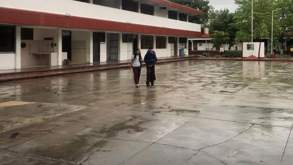 ALERTAN A ESCUELAS DE TAMAULIPAS ANTE LA FORMACIÓN DE “BERYL” EN EL GOLFO DE MÉXICO