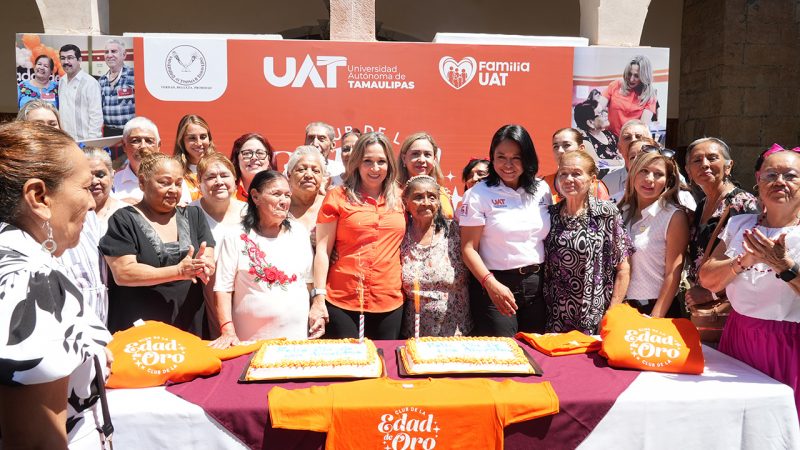 Festeja UAT al club universitario Edad de Oro en el Día de los Abuelitos
