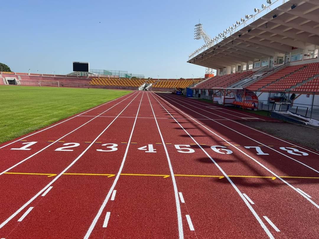 El estadio Marte R. Gómez estrena pista de tartán renovada para deportistas de Tamaulipas