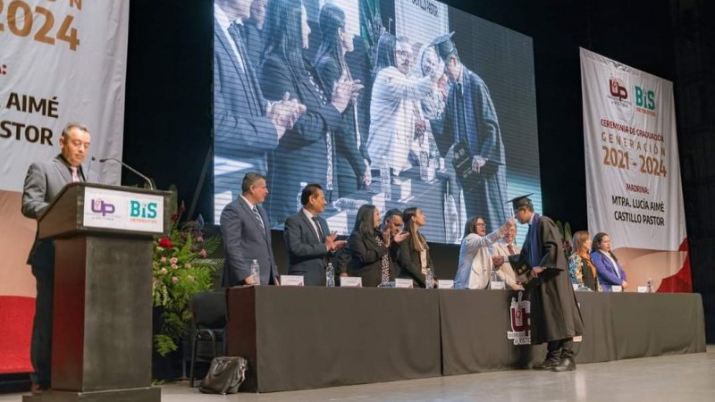 Universidad Politécnica de Victoria celebra la graduación de 333 nuevos profesionistas comprometidos con la transformación de Tamaulipas