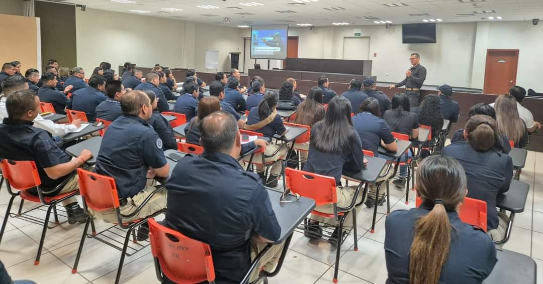 Capacitan a Policías de Investigación en Liderazgo y Tácticas Policiales