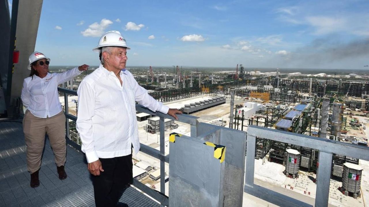 AMLO: Refinería de Dos Bocas alcanzará el 20% de la producción nacional de gasolina en dos semanas