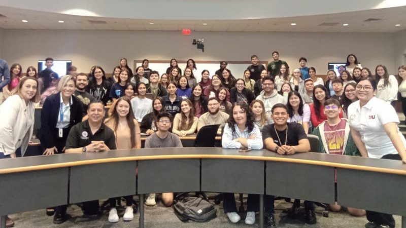 Estudiantes de la UAT realizan prácticas de enfermería en Universidad Texas A&M en Laredo
