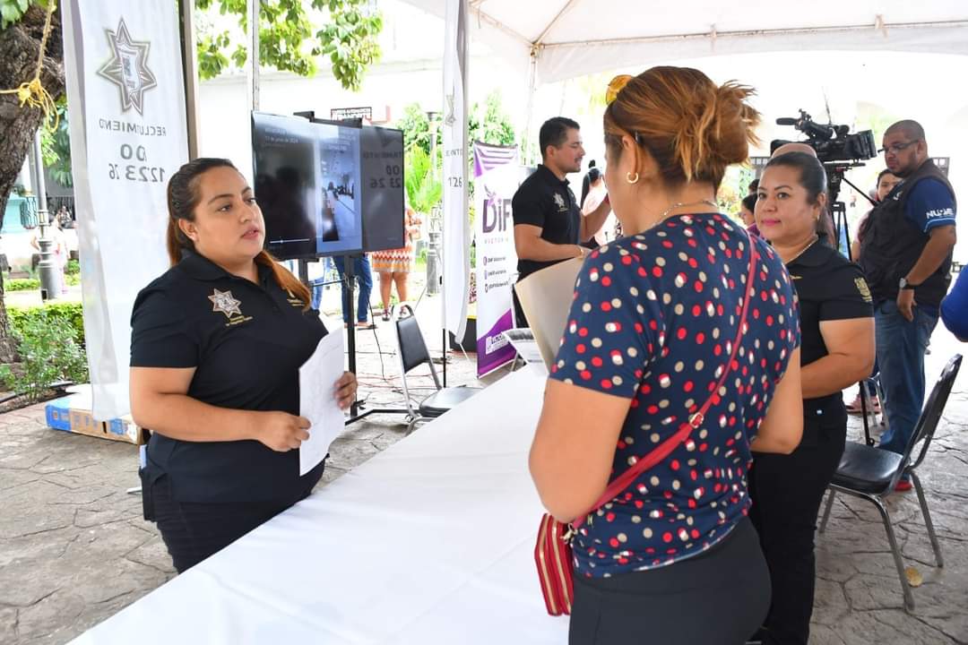 Interés Creciente de Mujeres en Vacantes Operativas de la SSPT durante Feria de Empleo en Ciudad Victoria