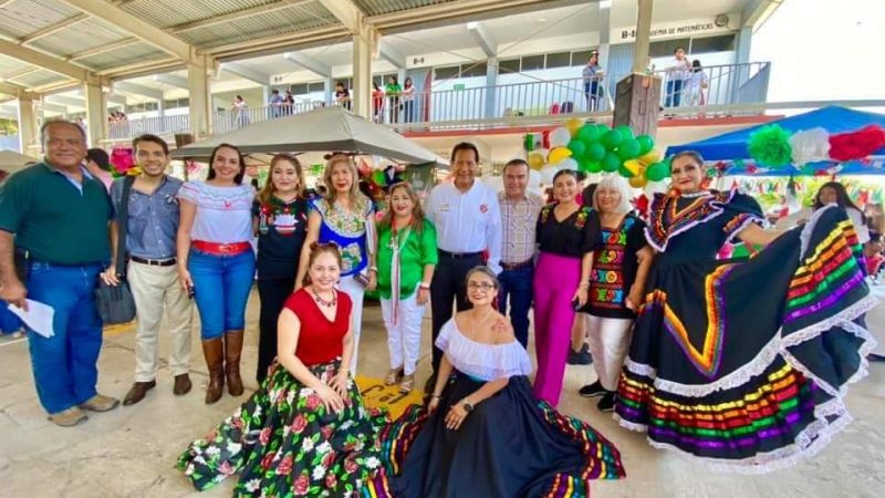Exitosa Celebración de la Feria Mexicana en el CBTis 236