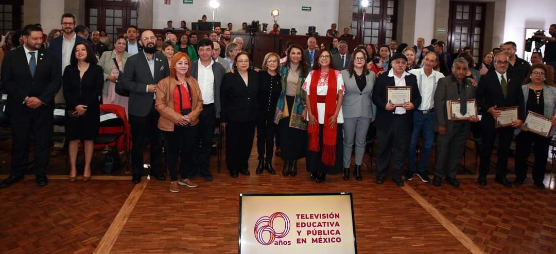 Celebran 60 años de la televisión educativa y pública en México en Los Pinos