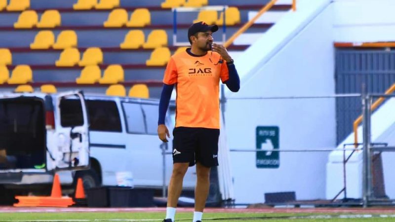 Francisco Cortez se Mantiene Firme como DT de Correcaminos Pese a Crisis en la Liga de Expansión