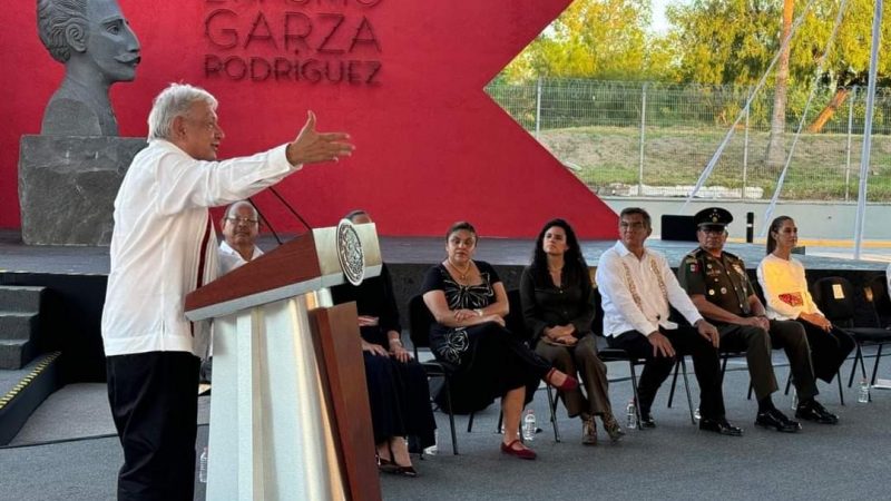 Rinden Homenaje a AMLO y Rescatan Memoria de Catarino Garza en Matamoros