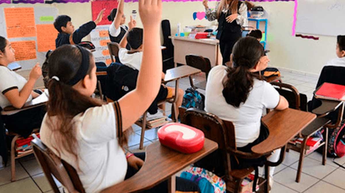 ¿Hay clases en Tamaulipas en 1 de octubre de 2024?