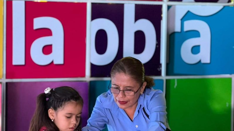 Secretaría de Obras Públicas Invita a Familias a Participar en su Stand Interactivo