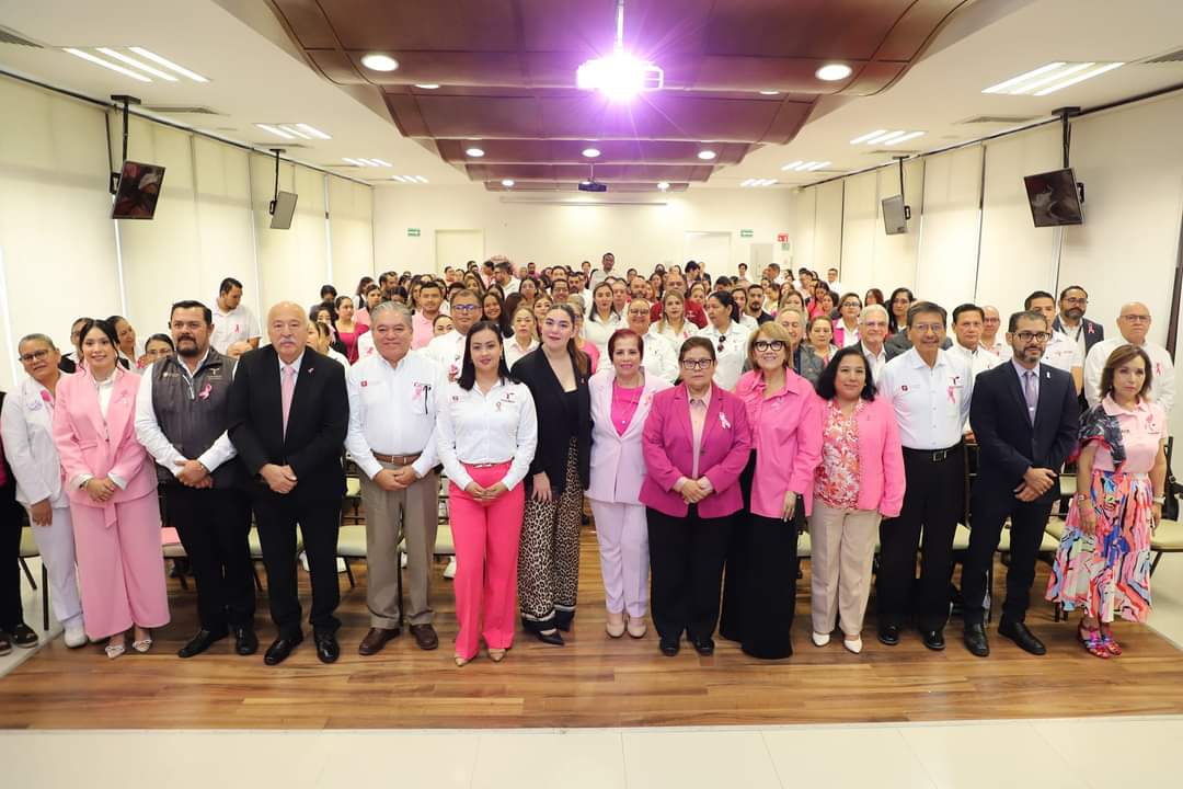 SST y DIF Tamaulipas realizan taller de prevención y atención al cáncer de mama en el marco del Día Internacional de la Lucha contra esta enfermedad