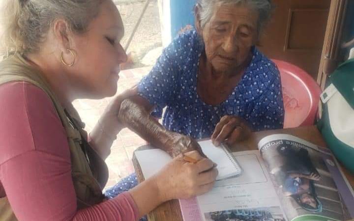 María Guadalupe, de 104 años, Inicia su Proceso de Alfabetización en San Fernando