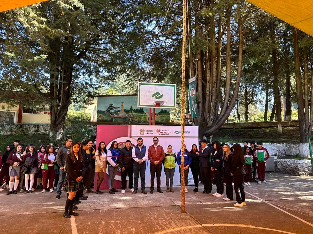 UTMart fortalece lazos con Conalep El Zarco y presenta oferta educativa a más de 300 estudiantes