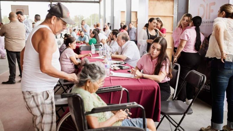 DIF Matamoros fortalece vínculo ciudadano en “Martes en tu Colonia”