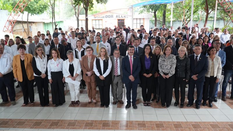Reafirma la UAT su liderazgo en la formación de profesionales en educación y humanidades
