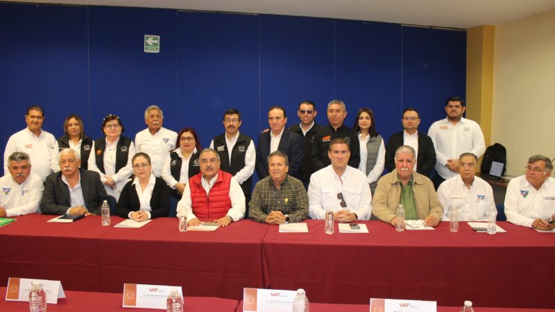La UAT y colegio de agrónomos plantean proyecto de apoyo al campo
