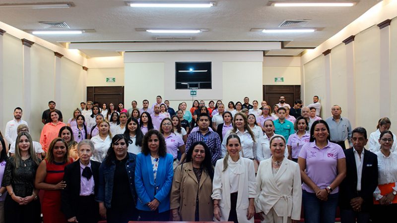 Imparte la UAT taller de mediación a funcionarios del municipio de Madero