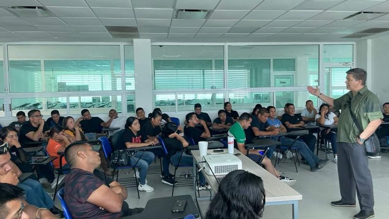 Imparten Talleres para Mejorar Espacios Comunitarios con Perspectiva de Género