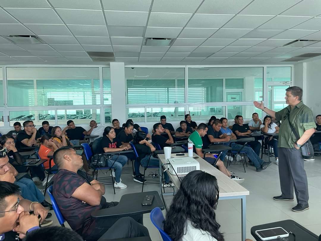 Imparten Talleres para Mejorar Espacios Comunitarios con Perspectiva de Género